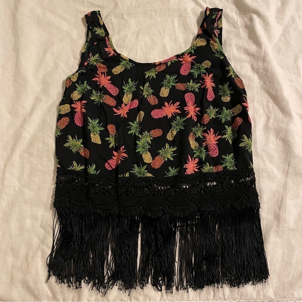 L' amour SMALL Pineapple crop top with fringe tank top nanette lepore black pink